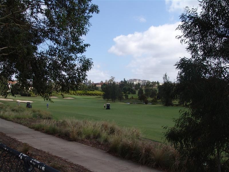 16 Elizabeth Henrietta Circuit, Macquarie Links NSW 2565