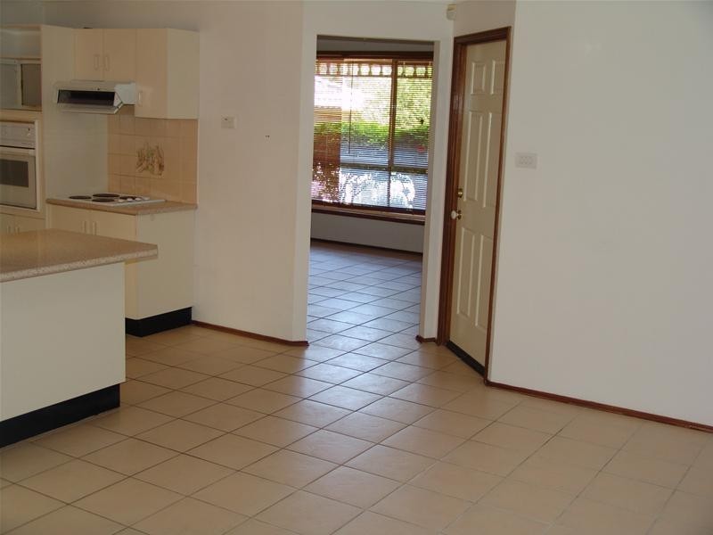 45B Niland Way, Casula NSW 2170