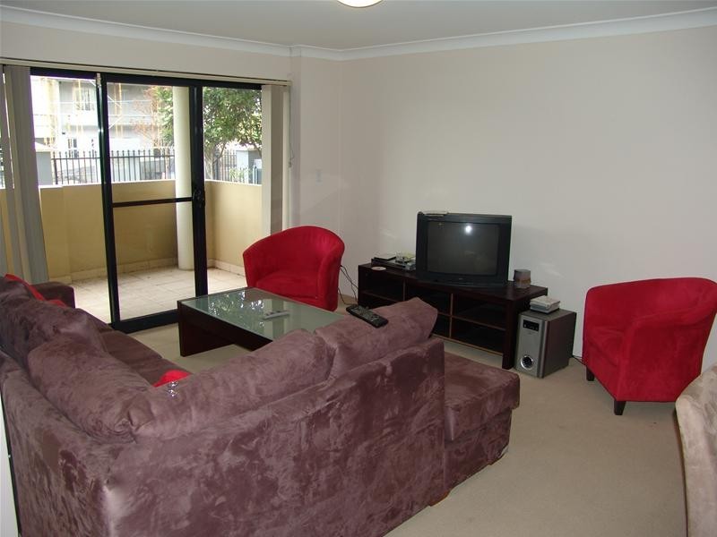 5/12-20 Lachlan Street, Liverpool NSW 2170