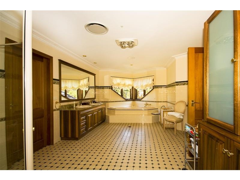 3 Pembury Close, Denham Court NSW 2565