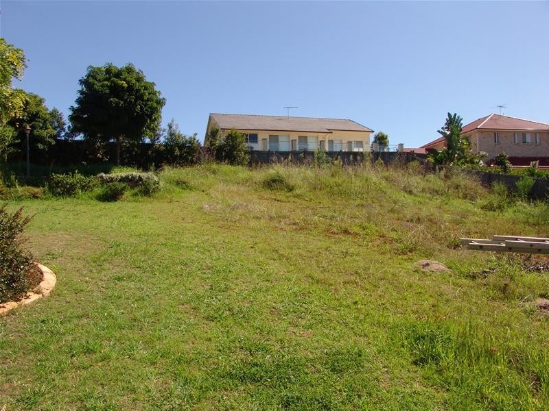 7 Strathwallen Close, Macquarie Links NSW 2565