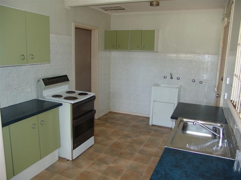 21 Woolnough Place, Cartwright NSW 2168