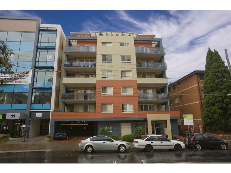 16/9 Elizabeth Street, Liverpool NSW 2170