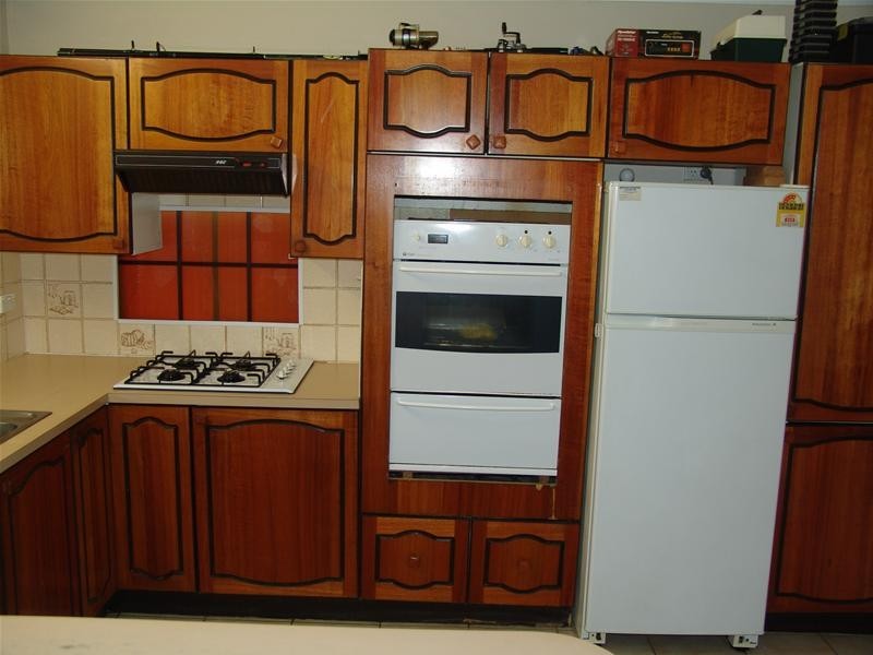 4 Arum Place, Macquarie Fields NSW 2564