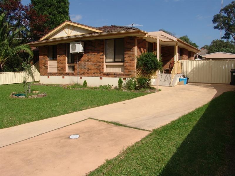 19 Hunter Street, Lurnea NSW 2170