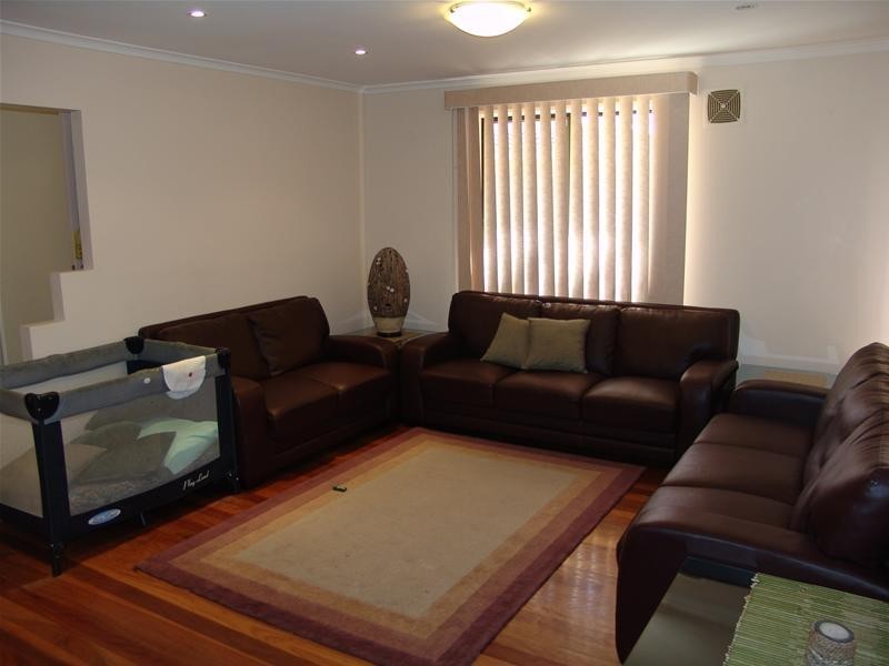 19 Hunter Street, Lurnea NSW 2170