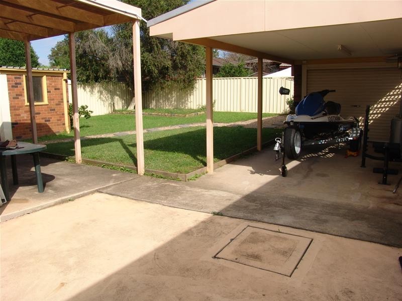 19 Hunter Street, Lurnea NSW 2170