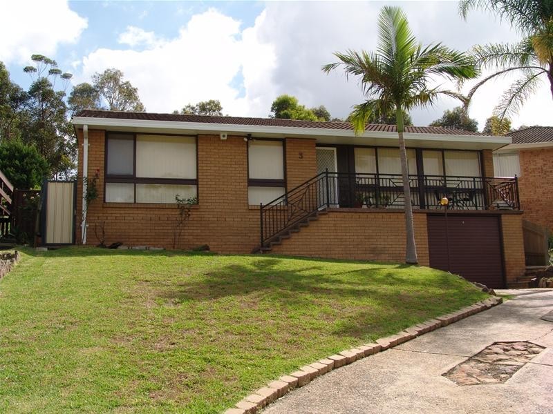 3 Phoenix Crescent, Casula NSW 2170