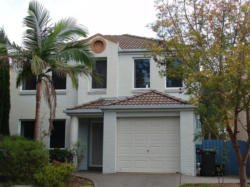 8 Tate Place, Horningsea Park NSW 2171