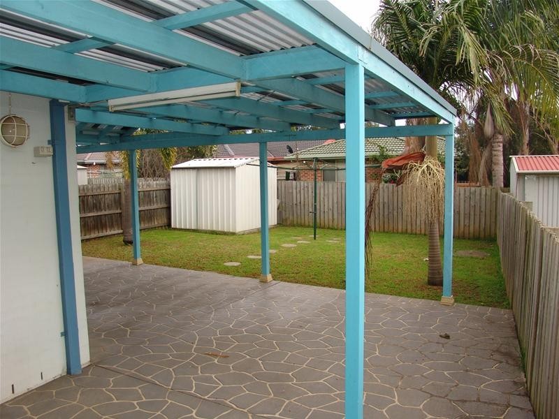 8 Tate Place, Horningsea Park NSW 2171