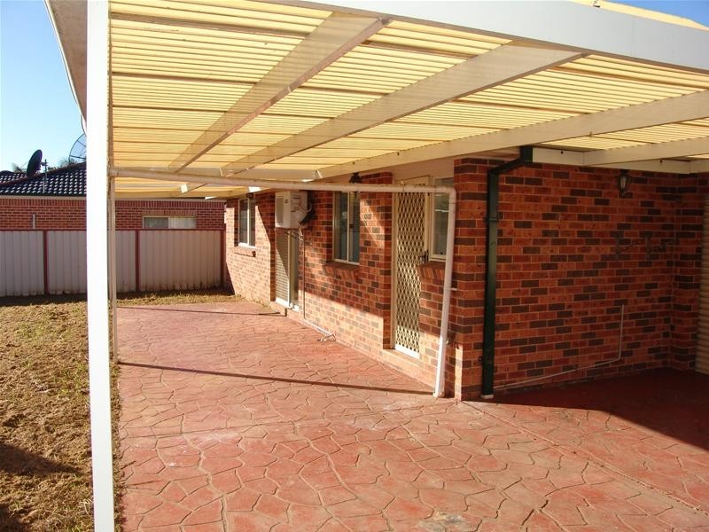 22 Collarenebri Road, Hinchinbrook NSW 2168