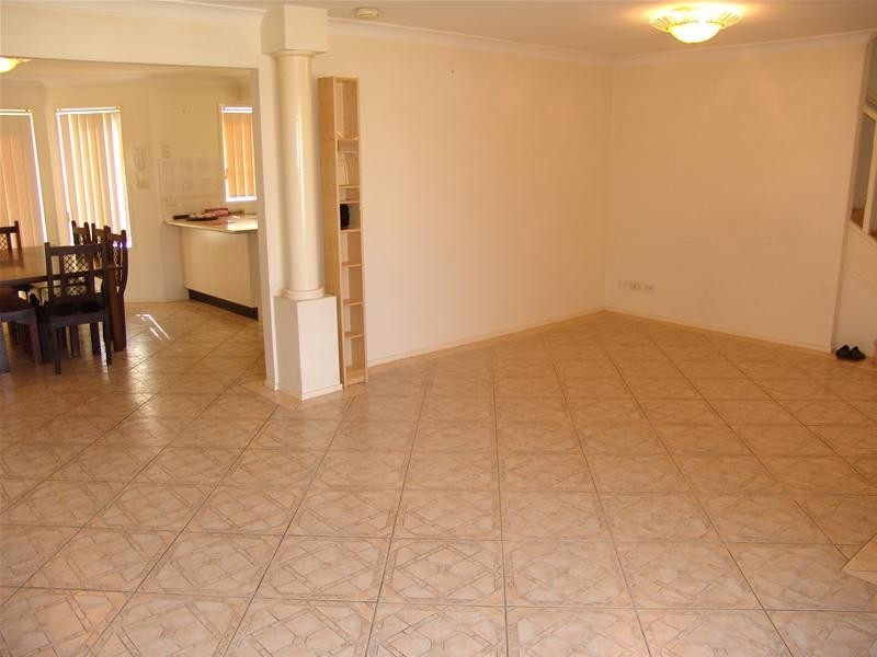 31 Crocodile Drive, Green Valley NSW 2168