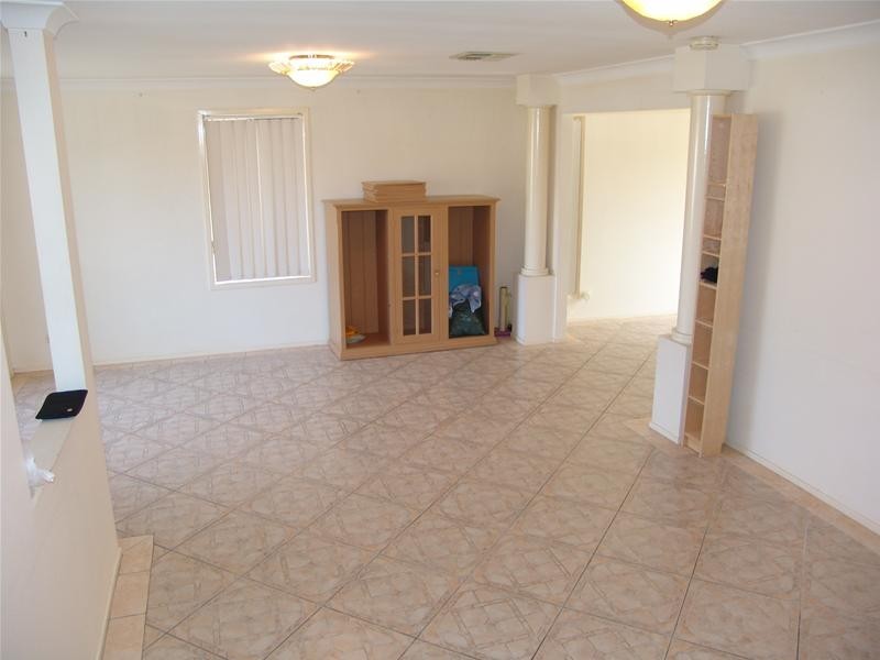 31 Crocodile Drive, Green Valley NSW 2168