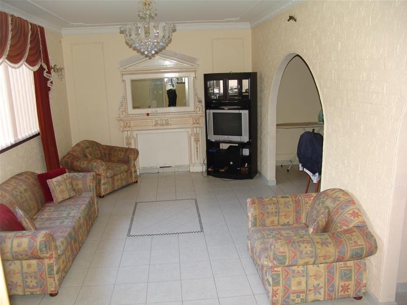 47-49 Oliveri Crescent, Green Valley NSW 2168