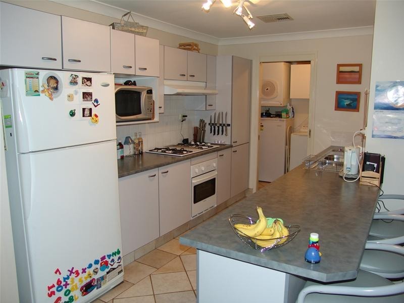 4 Greenwell Crescent, Prestons NSW 2170