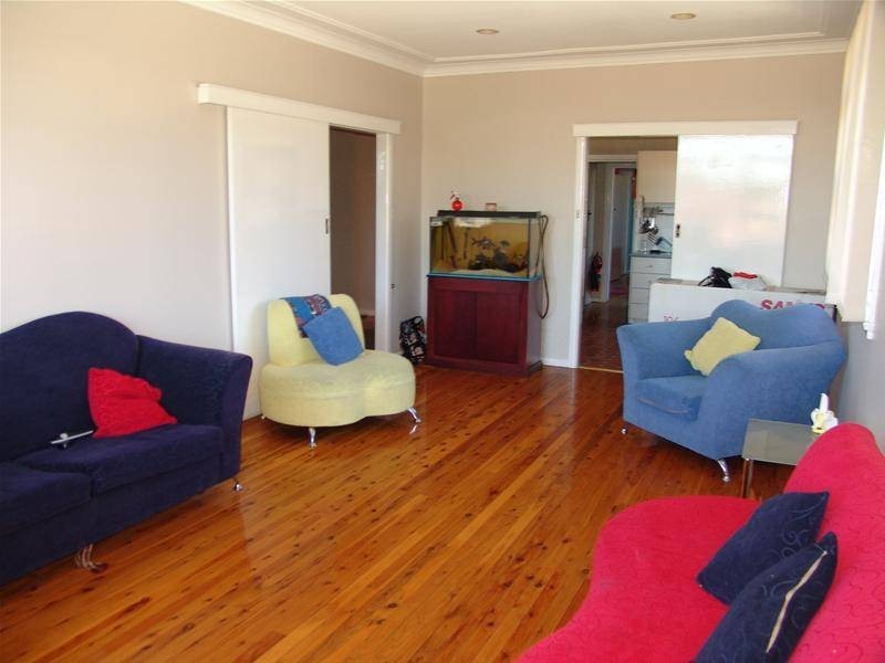 10 Links Avenue, Cabramatta NSW 2166