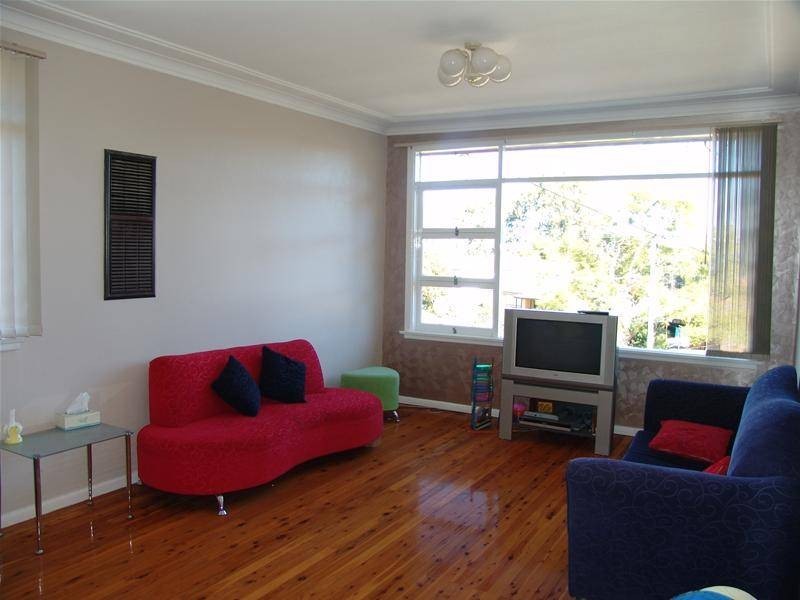 10 Links Avenue, Cabramatta NSW 2166