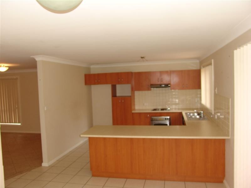 19 Kitson Way, Casula NSW 2170