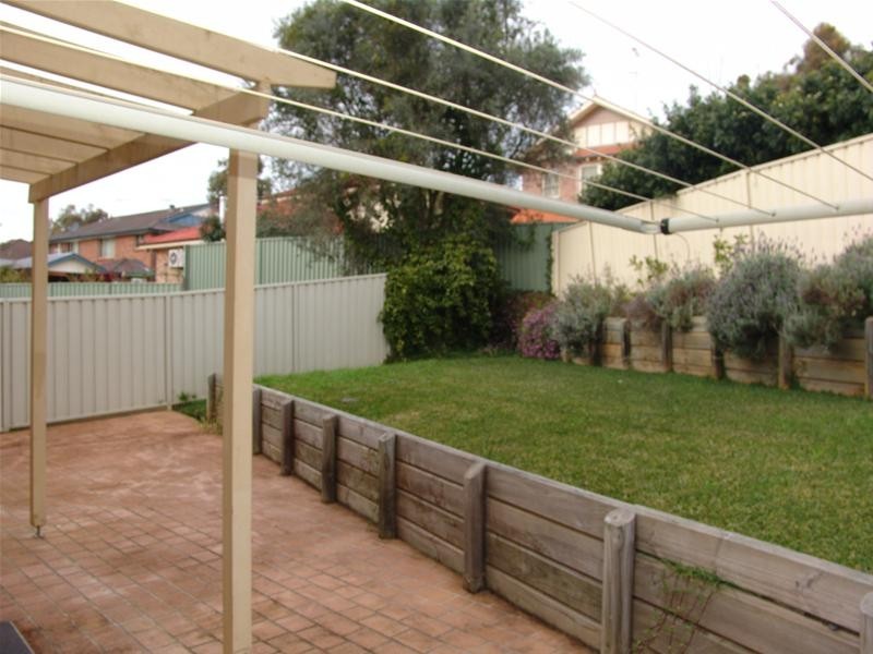 19 Kitson Way, Casula NSW 2170