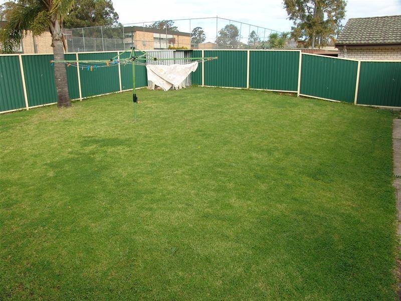 50 Napier Avenue, Lurnea NSW 2170