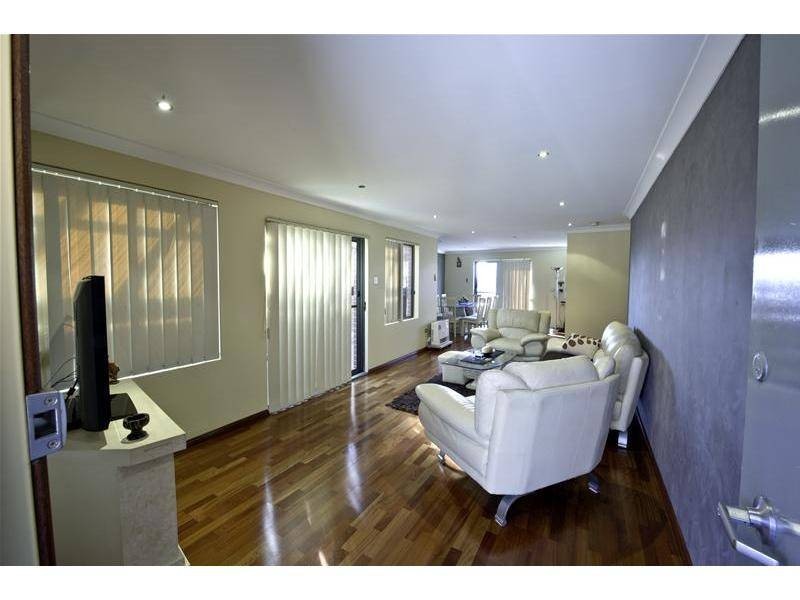 9/51 Bathurst Street, Liverpool NSW 2170