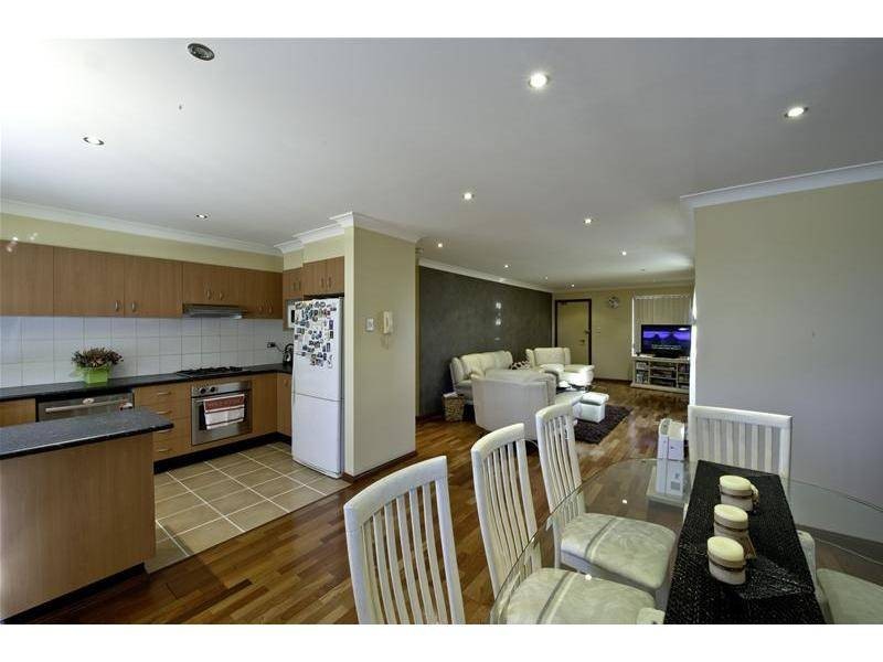 9/51 Bathurst Street, Liverpool NSW 2170