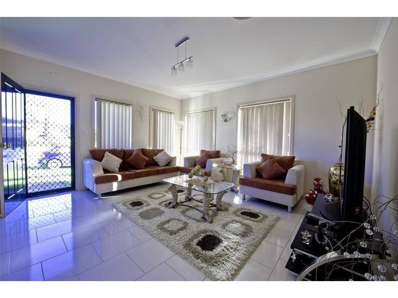 17 Gould Street, West Hoxton NSW 2171