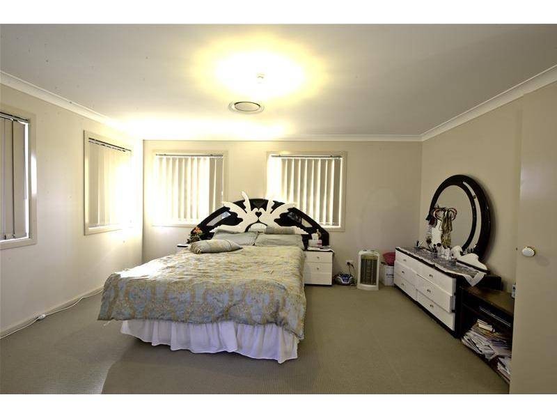 17 Gould Street, West Hoxton NSW 2171