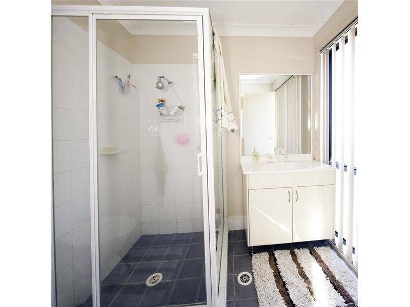 17 Gould Street, West Hoxton NSW 2171