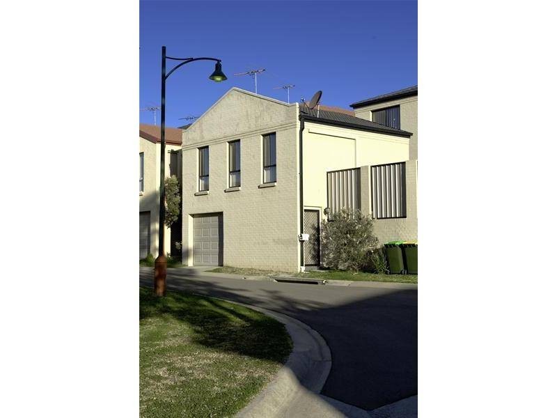 17 Gould Street, West Hoxton NSW 2171