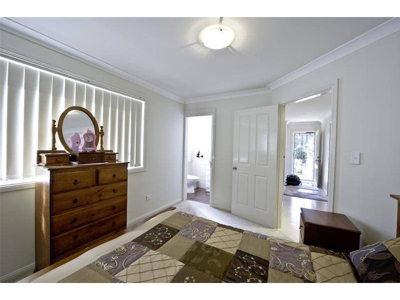 16B Hewison Avenue, Green Valley NSW 2168