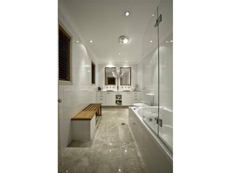 13 Yarra Place, Prestons NSW 2170