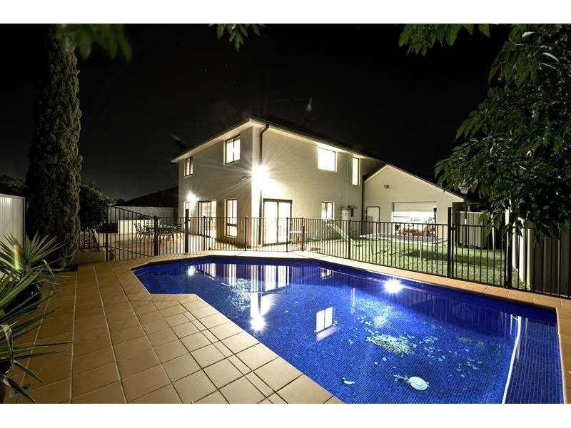 13 Yarra Place, Prestons NSW 2170