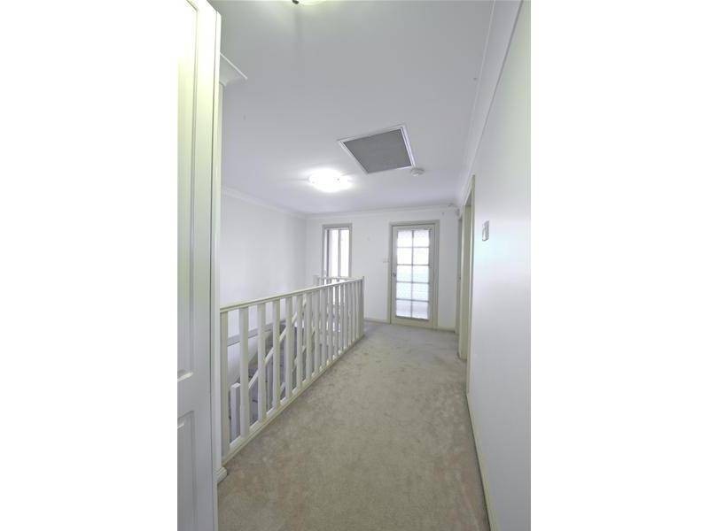 4 Bradshaw Avenue, Moorebank NSW 2170