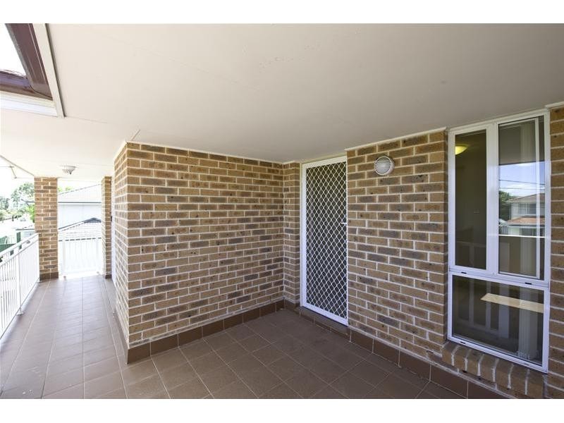 4 Bradshaw Avenue, Moorebank NSW 2170