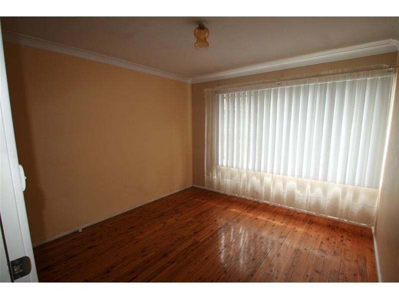 19 Sunset Street, Lurnea NSW 2170