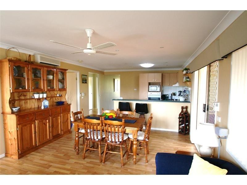 69 Mannow Avenue, West Hoxton NSW 2171