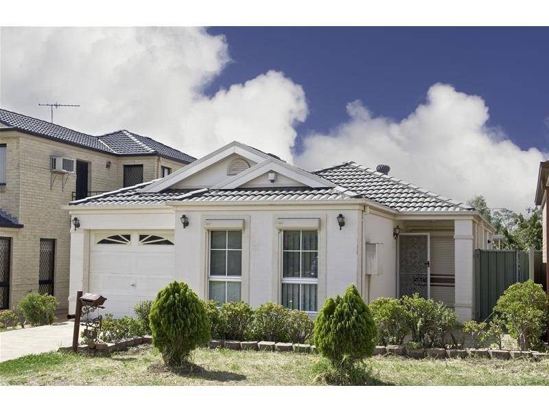 14 Chestnut Crescent, Prestons NSW 2170