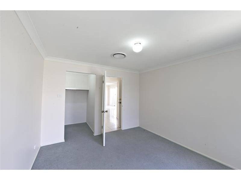 14 Chestnut Crescent, Prestons NSW 2170