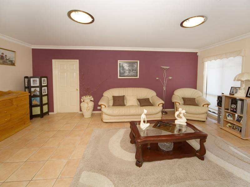 6 Wesley Place, Horningsea Park NSW 2171