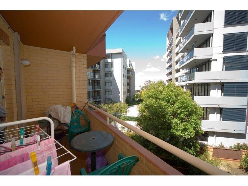 15/35 Campbell Street, Liverpool NSW 2170