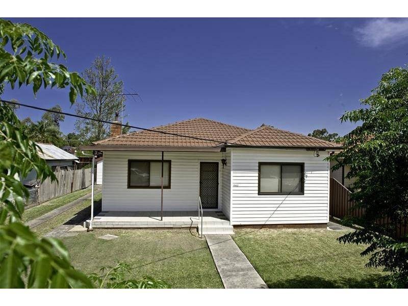 240 Nuwarra Road, Moorebank NSW 2170