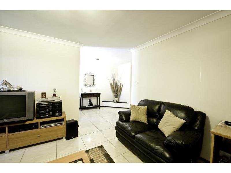 10 Gascogne Street, Prestons NSW 2170