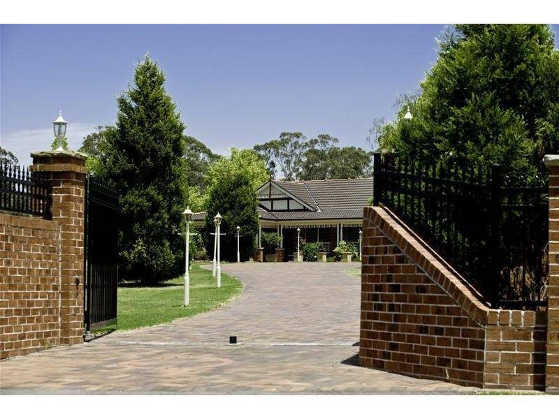 28 Culverston Avenue, Denham Court NSW 2565