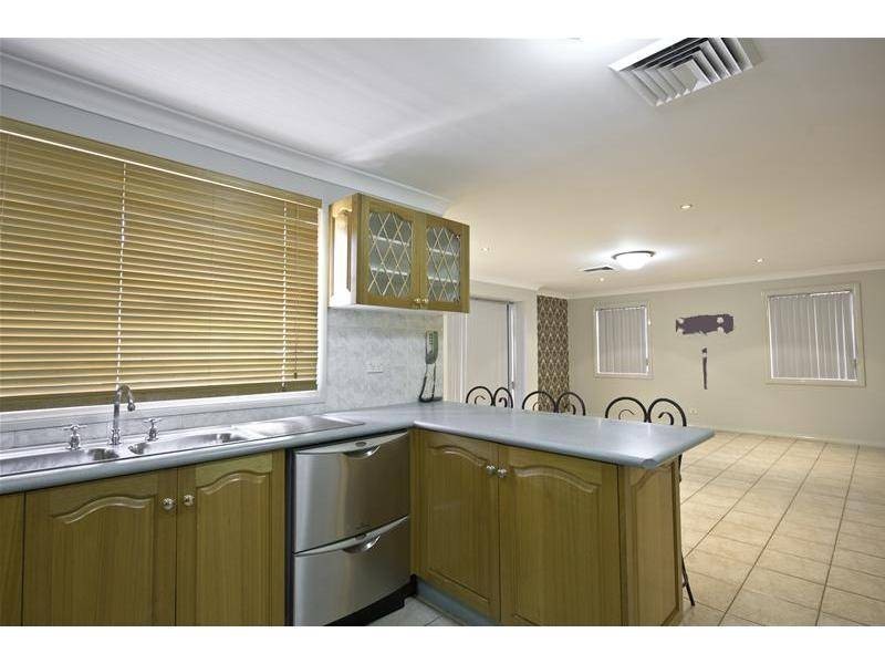 28 Cobbett Street, Wetherill Park NSW 2164