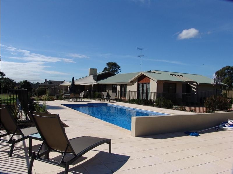 35 Cubitt Drive, Denham Court NSW 2565