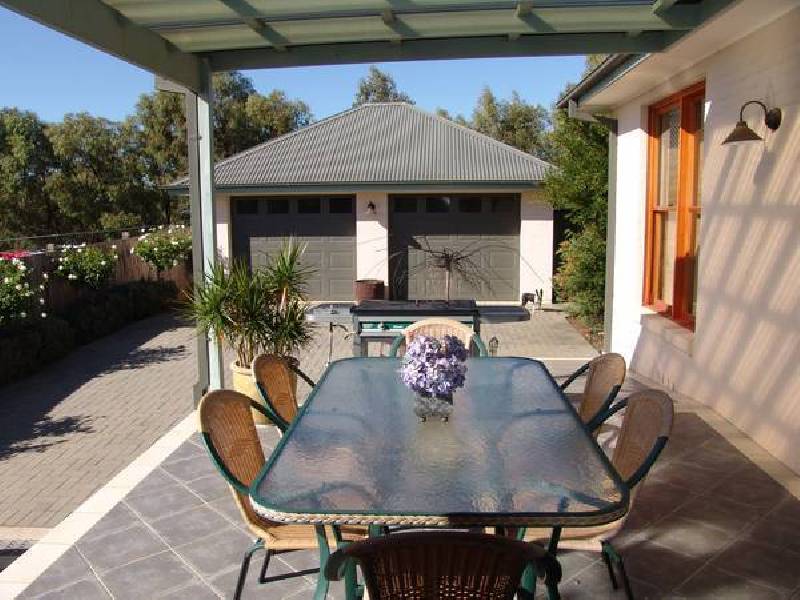 Macquarie Links NSW 2565