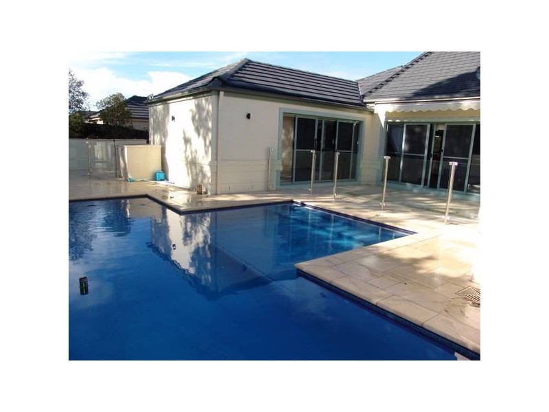 Macquarie Links NSW 2565