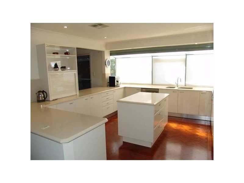 Macquarie Links NSW 2565