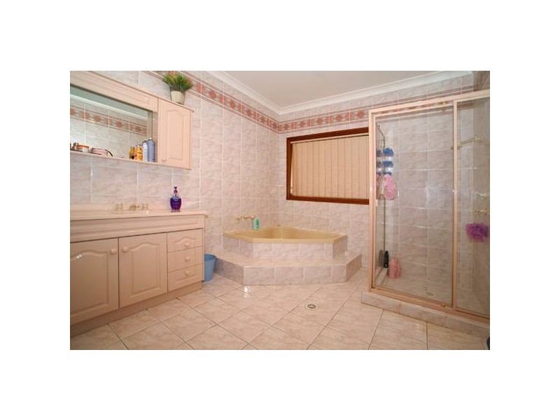 Denham Court NSW 2565